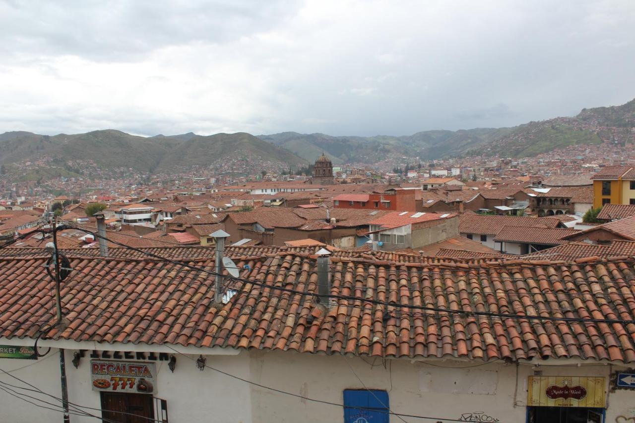 Hostal Turistico Illapa Cusco 119 Exterior photo