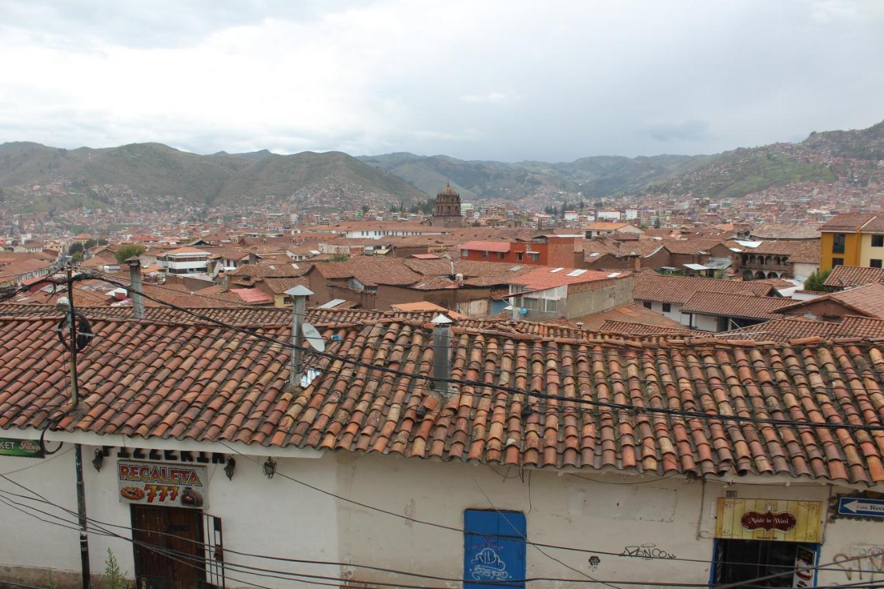 Hostal Turistico Illapa Cusco 119 Exterior photo