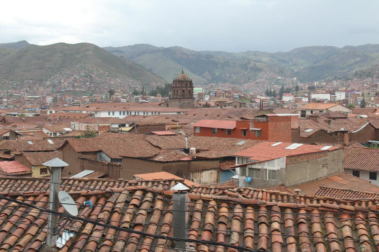 Hostal Turistico Illapa Cusco 119 Exterior photo
