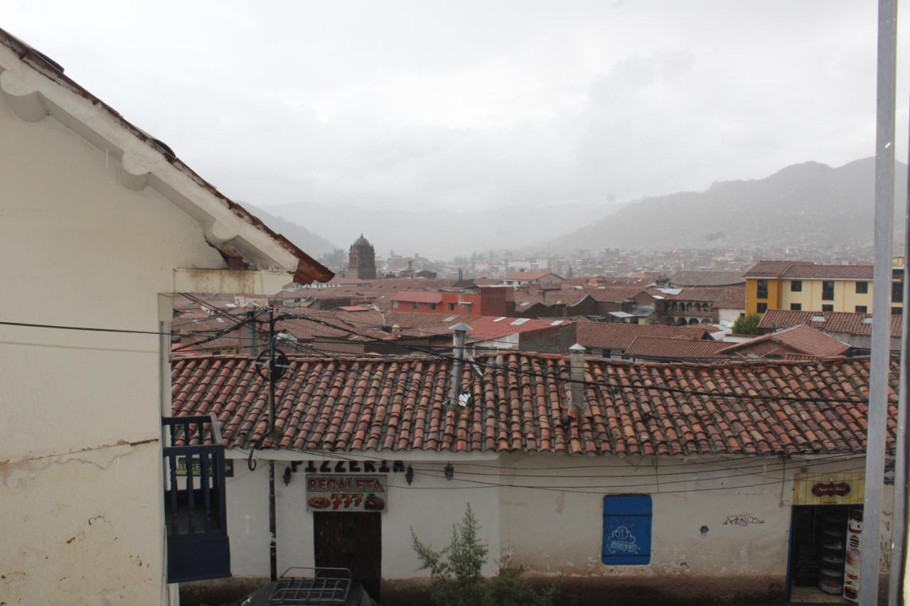 Hostal Turistico Illapa Cusco 119 Exterior photo